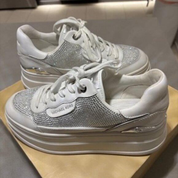 White Michael Kors - Picture 5 of 10